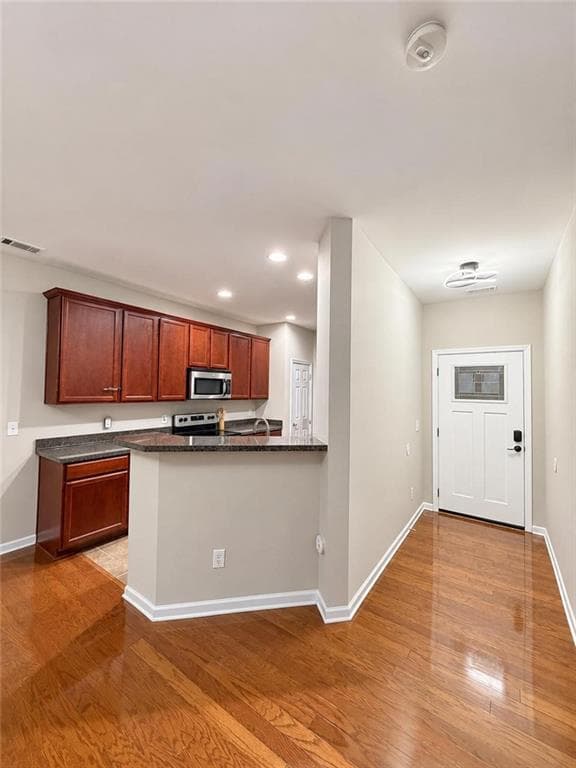 3 bedroom, 3 bathroom, 2,102 sq ft single family residence for rent at 5557 SABLE WAY, Atlanta, GA 30349 for $2,700 a month — photo 9