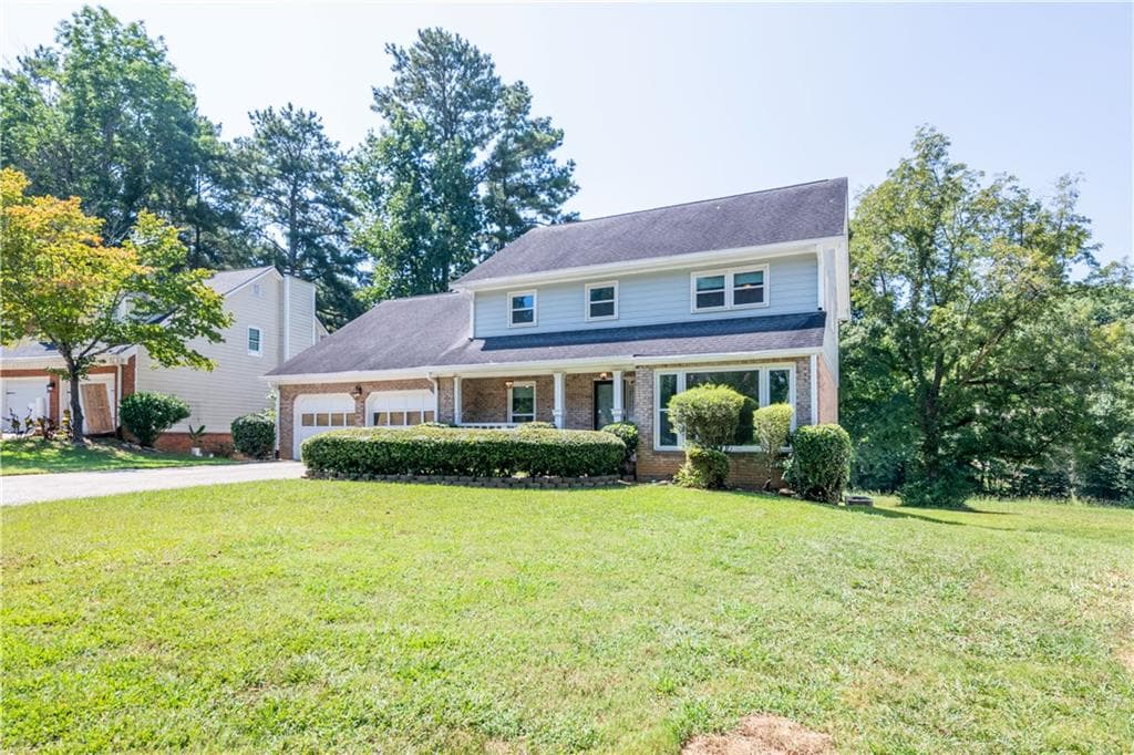 4 bedroom, 3 bathroom, 2,419 sq ft single family residence for sale at 1276 Golf Link Drive, Stone Mountain, GA 30088 — photo 2