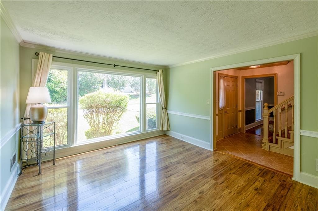 4 bedroom, 3 bathroom, 2,419 sq ft single family residence for sale at 1276 Golf Link Drive, Stone Mountain, GA 30088 — photo 6