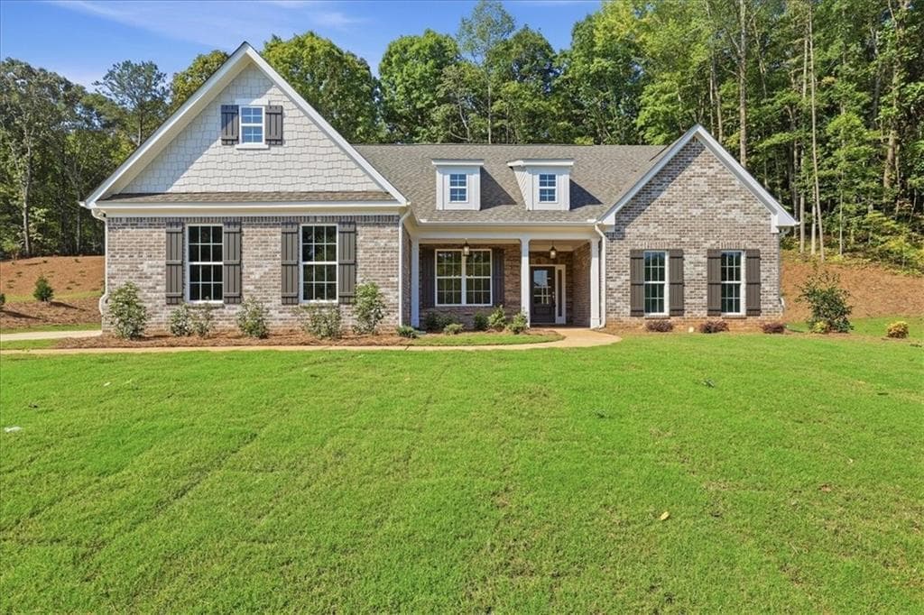 4 bedroom, 4 bathroom, 2,977 sq ft single family residence for sale at 2013 Seclusion Trail, Monroe, GA 30656 — photo 2