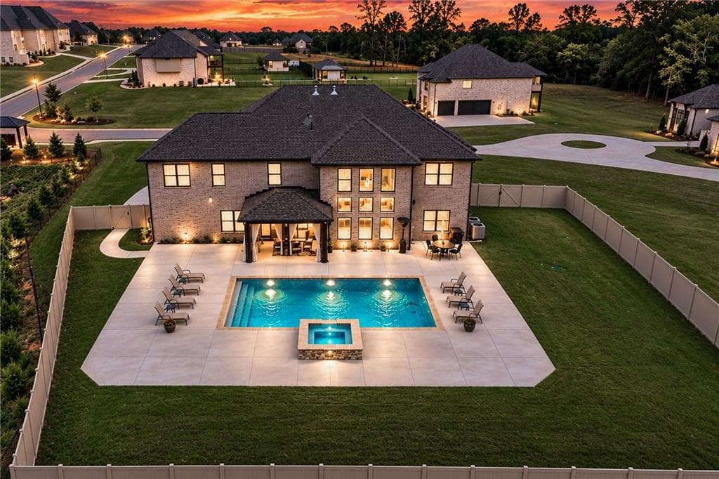 5 bedroom, 4 bathroom, 3,953 sq ft single family residence for sale at 3077 Reserve Court, Conyers, GA 30094 — photo 3