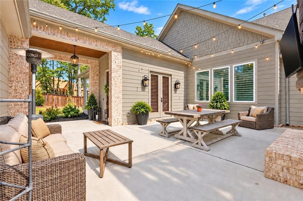 4 bedroom, 4 bathroom, 3,568 sq ft single family residence for sale at 40 Old Still Run, Newnan, GA 30263 — photo 9