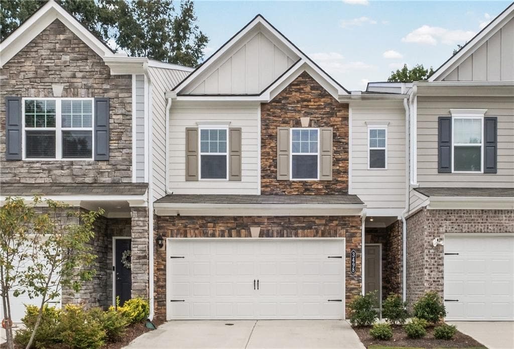 3 bedroom, 3 bathroom, 1,874 sq ft townhouse for sale at 3498 Bellinger Drive, Powder Springs, GA 30127