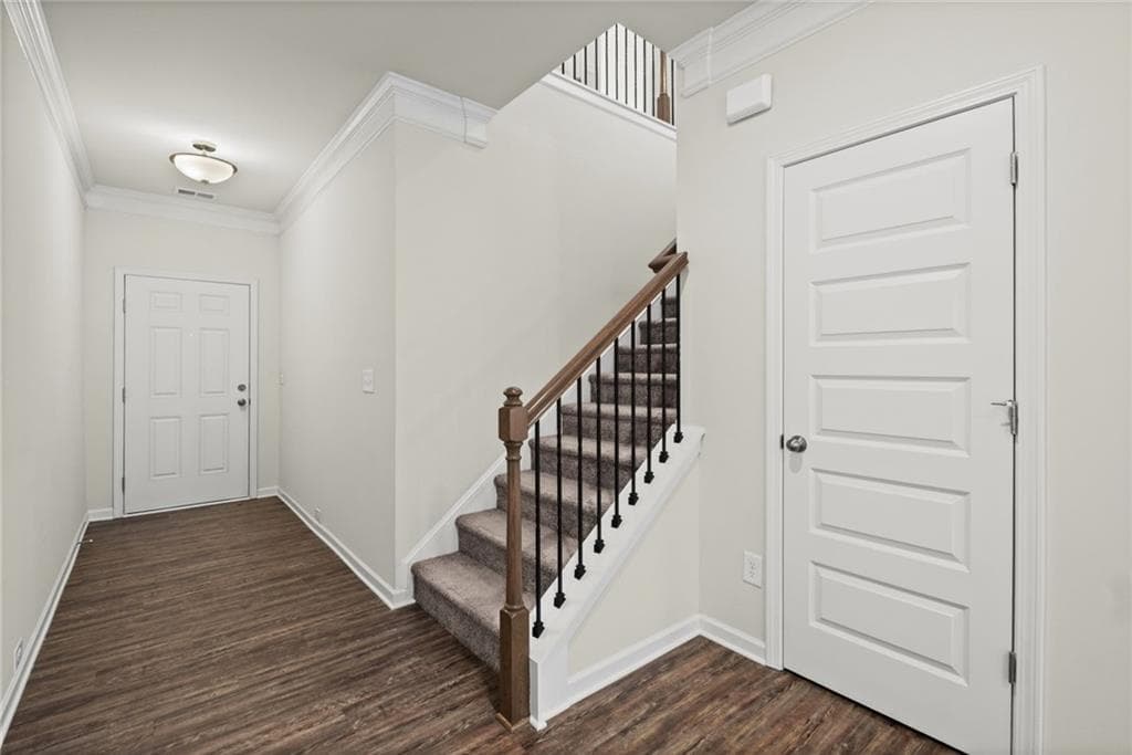 3 bedroom, 3 bathroom, 1,874 sq ft townhouse for sale at 3498 Bellinger Drive, Powder Springs, GA 30127 — photo 6