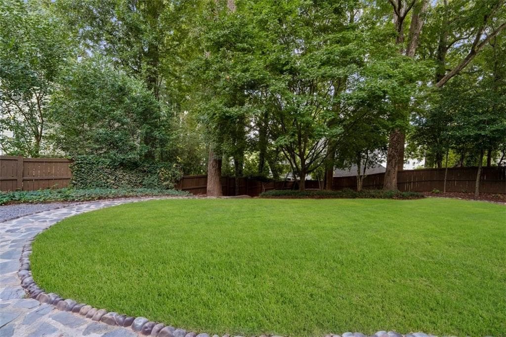 6 bedroom, 6 bathroom, 5,256 sq ft single family residence for sale at 3484 Sheridan, Marietta, GA 30067 — photo 5