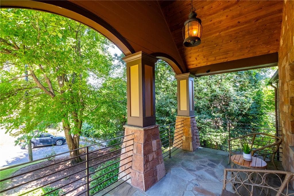 3 bedroom, 3 bathroom, 2,300 sq ft single family residence for sale at 1661 Geary Drive, Atlanta, GA 30309 — photo 2