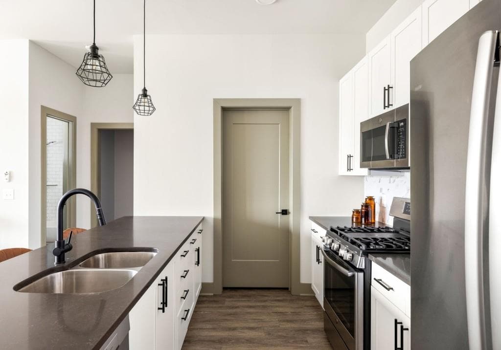 2 bedroom, 2 bathroom, 1,143 sq ft condominium for rent at 764 Memorial Drive 15, Atlanta, GA 30316 for $2,500 a month — photo 7
