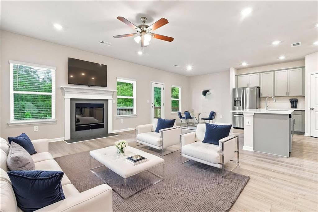 5 bedroom, 3 bathroom, 2,674 sq ft single family residence for rent at 176 Meander Drive, Woodstock, GA 30188 for $3,285 a month — photo 6