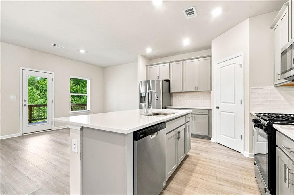 5 bedroom, 3 bathroom, 2,674 sq ft single family residence for rent at 176 Meander Drive, Woodstock, GA 30188 for $3,285 a month — photo 10