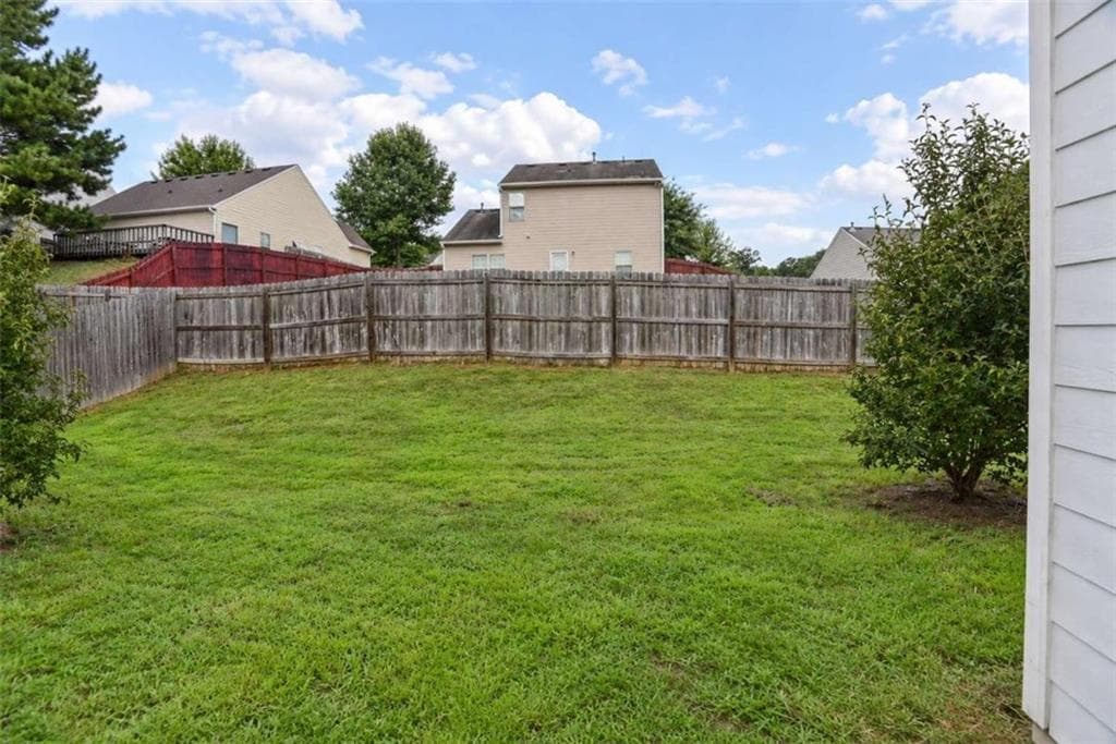 3 bedroom, 2 bathroom, 2,187 sq ft single family residence for sale at 4160 Lindbergh Way, Rex, GA 30273 — photo 2