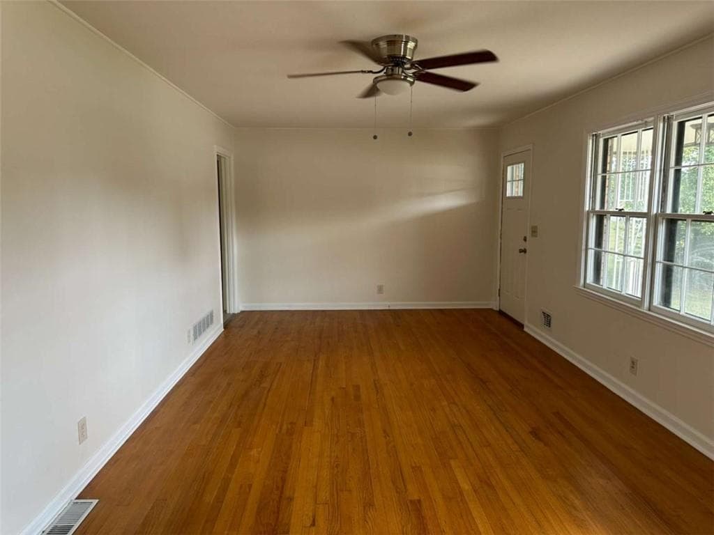 3 bedroom, 2 bathroom, 1,250 sq ft single family residence under contract at 430 Grassdale Road, Cartersville, GA 30121 — photo 6