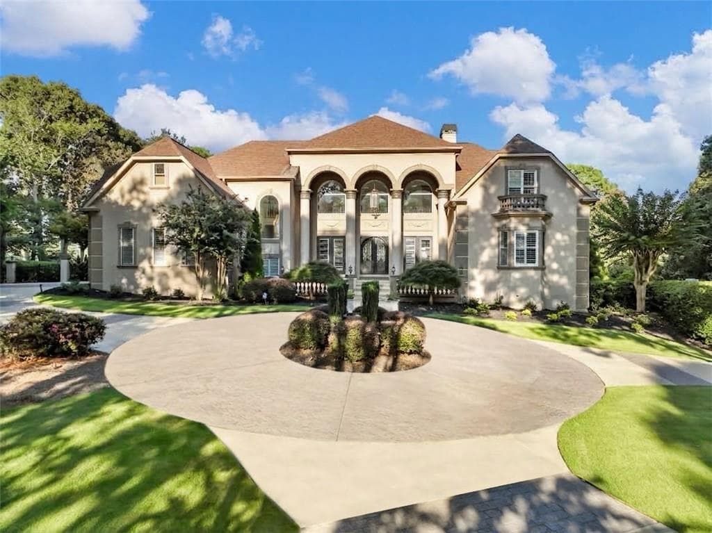5 bedroom, 6 bathroom, 8,805 sq ft single family residence for sale at 1905 Kathy Whitworth Drive, Braselton, GA 30517