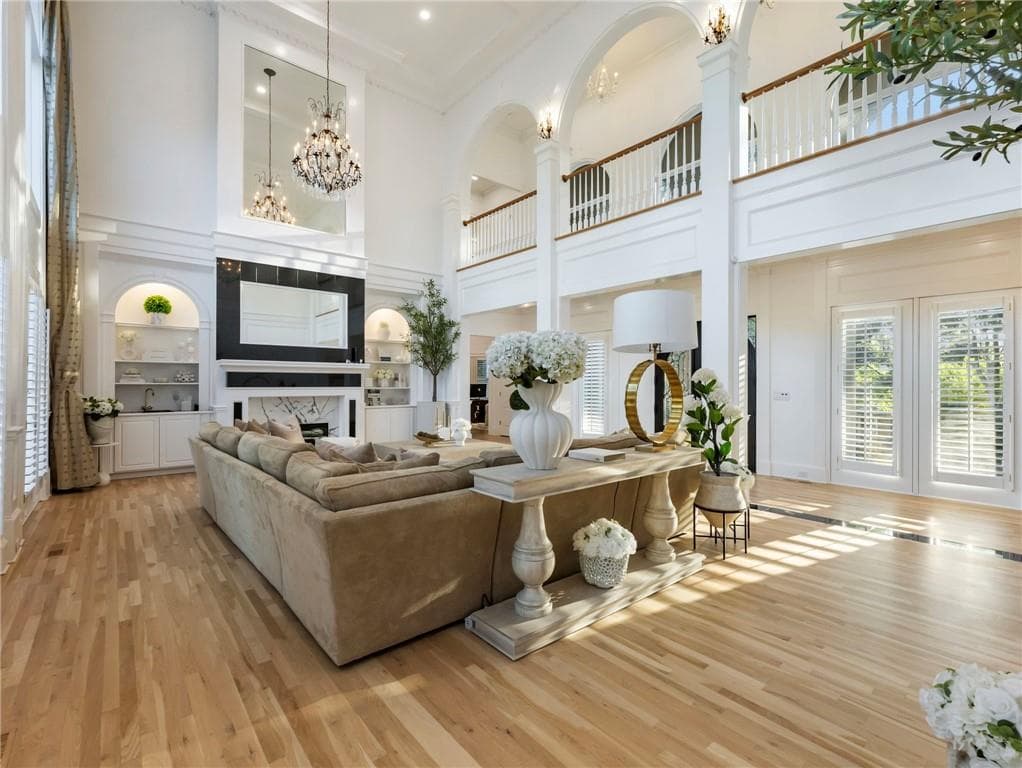 5 bedroom, 6 bathroom, 8,805 sq ft single family residence for sale at 1905 Kathy Whitworth Drive, Braselton, GA 30517 — photo 4