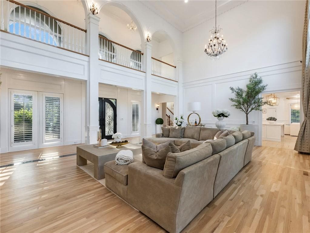 5 bedroom, 6 bathroom, 8,805 sq ft single family residence for sale at 1905 Kathy Whitworth Drive, Braselton, GA 30517 — photo 7