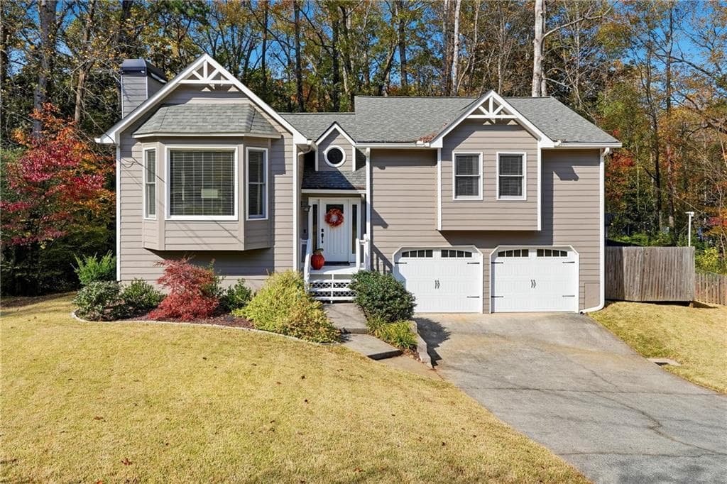 4 bedroom, 3 bathroom, 2,862 sq ft single family residence for sale at 2350 Wilderness Way, Marietta, GA 30066 — photo 1 of 33