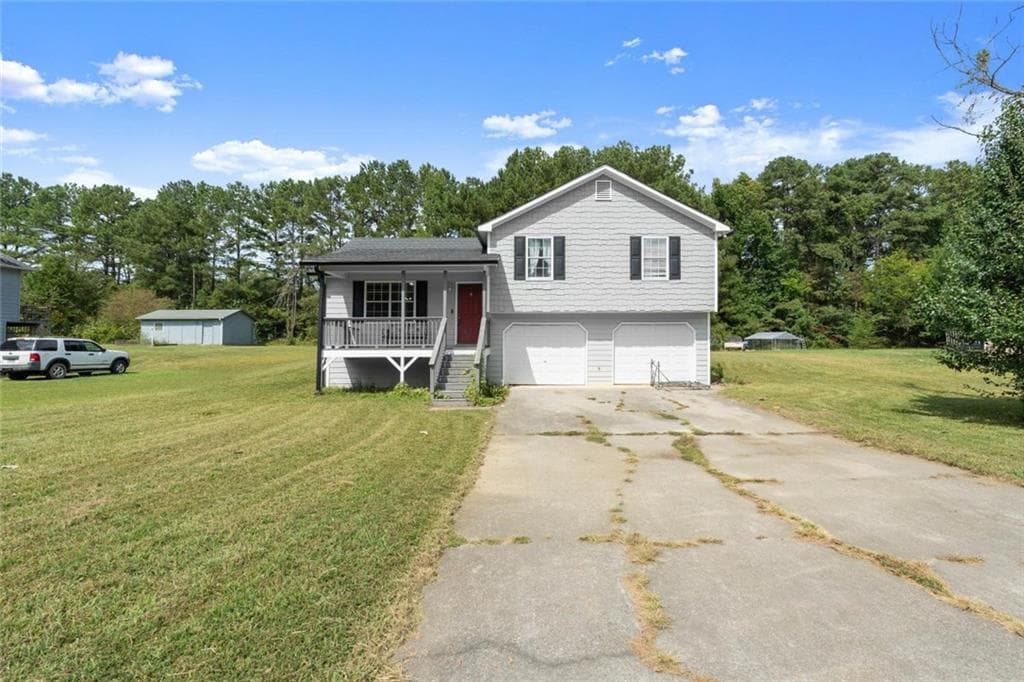 3 bedroom, 2 bathroom, 1,104 sq ft single family residence for sale at 33 Saddle Lane, Cartersville, GA 30121 — photo 2