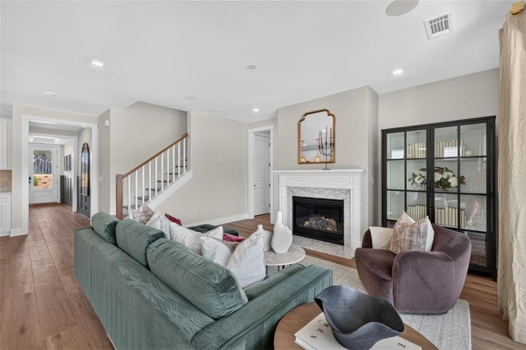 4 bedroom, 3 bathroom, 2,918 sq ft single family residence for sale at 244 Kilmington Court, Mcdonough, GA 30253 — photo 6