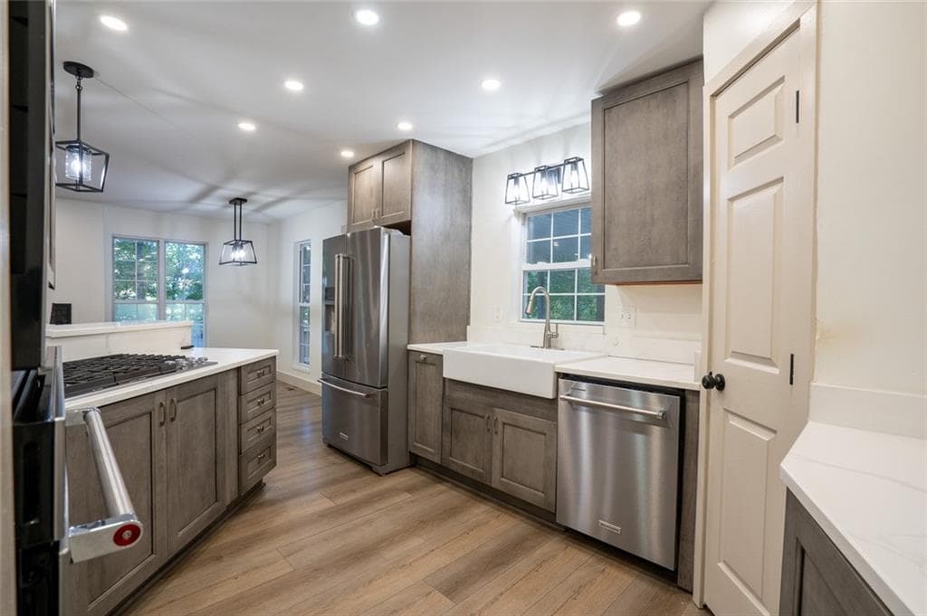 6 bedroom, 3 bathroom, 2,765 sq ft single family residence for sale at 3767 US Hwy 27, Buchanan, GA 30113 — photo 9