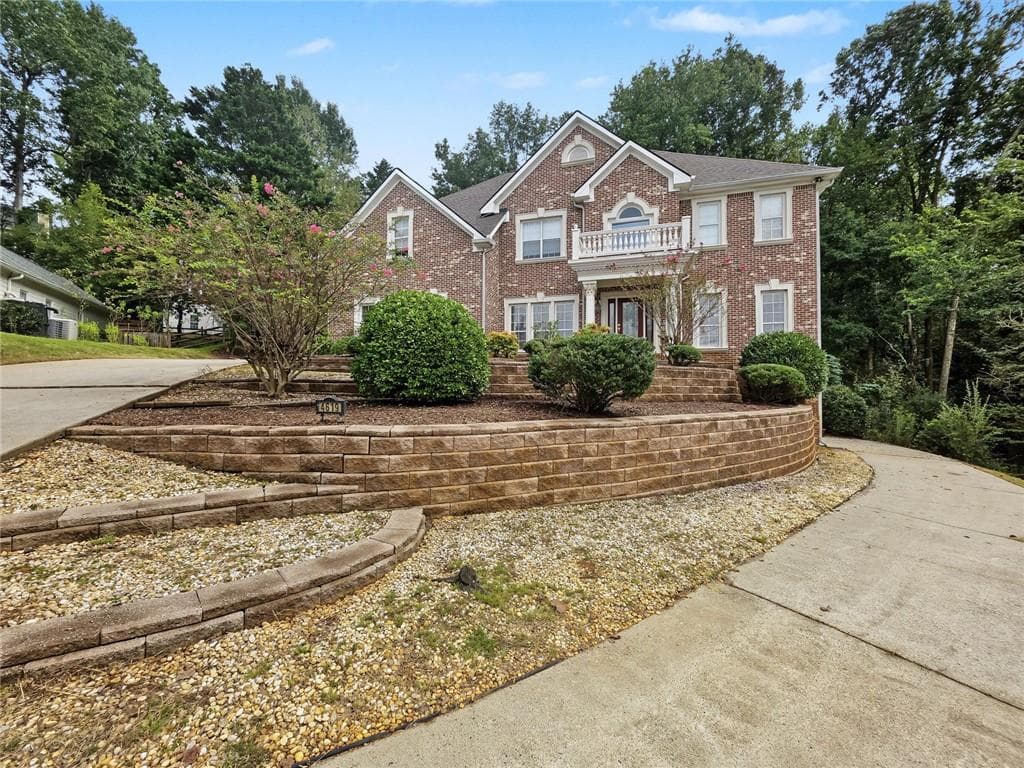 7 bedroom, 6 bathroom, 5,194 sq ft single family residence for sale at 4619 Kiplin Lake Court, Sugar Hill, GA 30518 — photo 2