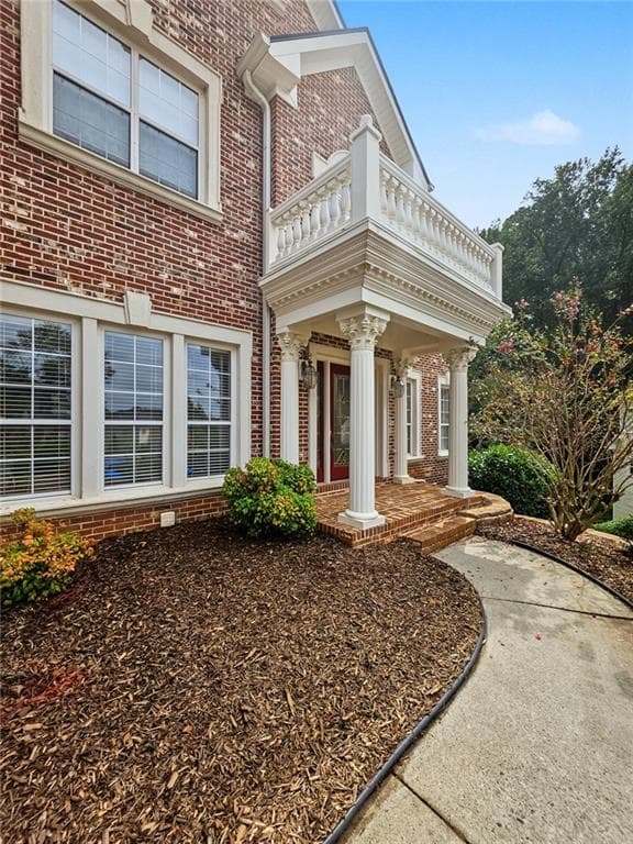 7 bedroom, 6 bathroom, 5,194 sq ft single family residence for sale at 4619 Kiplin Lake Court, Sugar Hill, GA 30518 — photo 6