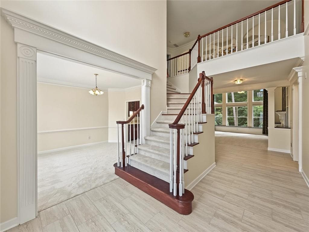 7 bedroom, 6 bathroom, 5,194 sq ft single family residence for sale at 4619 Kiplin Lake Court, Sugar Hill, GA 30518 — photo 10