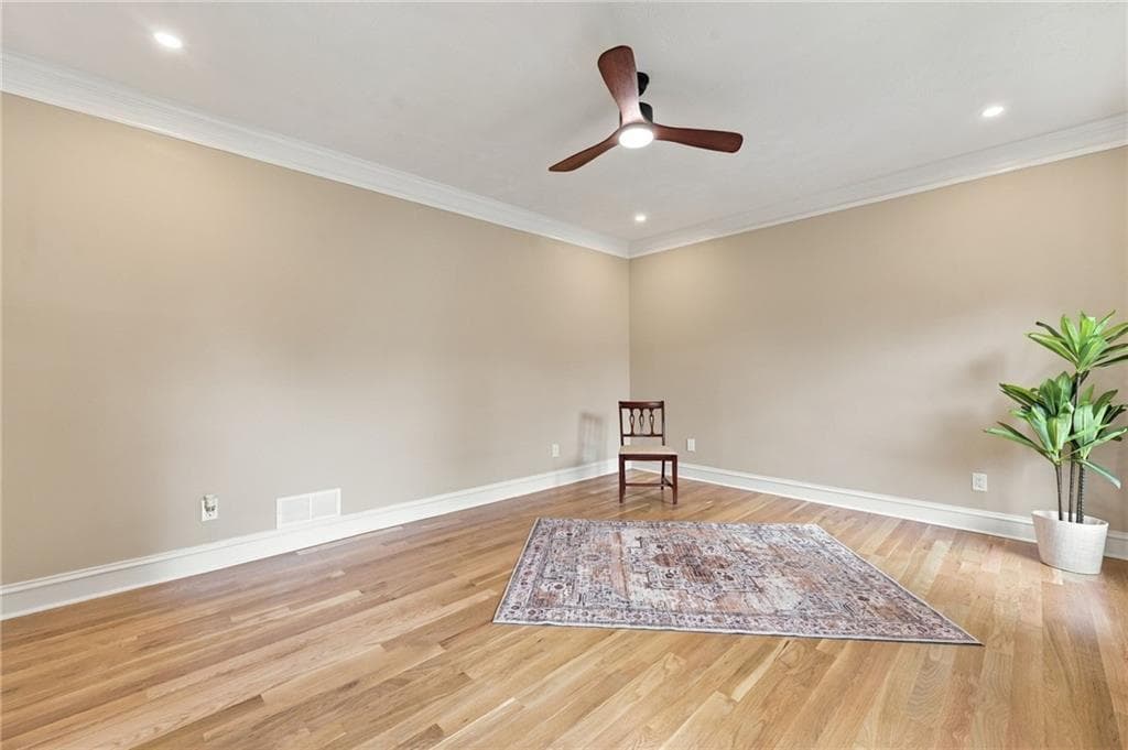 5 bedroom, 3 bathroom, 3,300 sq ft single family residence for sale at 3093 Terramar Drive, Atlanta, GA 30341 — photo 6