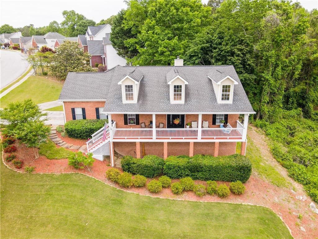 4 bedroom, 3 bathroom, 2,876 sq ft single family residence for sale at 558 Savannah Rose Way, Lawrenceville, GA 30045