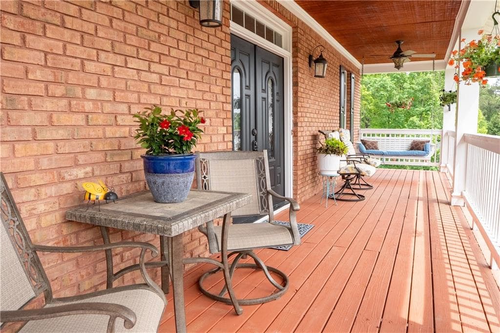 4 bedroom, 3 bathroom, 2,876 sq ft single family residence for sale at 558 Savannah Rose Way, Lawrenceville, GA 30045 — photo 5