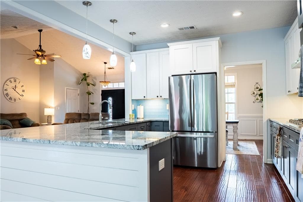 4 bedroom, 3 bathroom, 2,876 sq ft single family residence for sale at 558 Savannah Rose Way, Lawrenceville, GA 30045 — photo 10