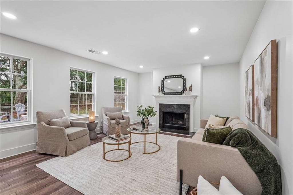 3 bedroom, 3 bathroom, 1,816 sq ft single family residence for sale at 1149 Grandview Circle, Powder Springs, GA 30127 — photo 3