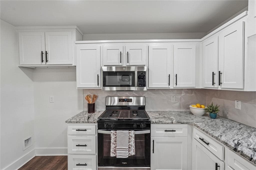 3 bedroom, 3 bathroom, 1,816 sq ft single family residence for sale at 1149 Grandview Circle, Powder Springs, GA 30127 — photo 10