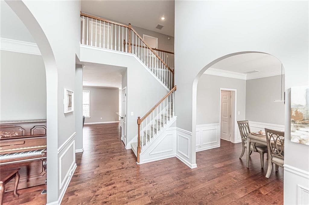 4 bedroom, 3 bathroom, 2,602 sq ft single family residence for sale at 6312 Mountain Ridge Circle, Sugar Hill, GA 30518 — photo 5