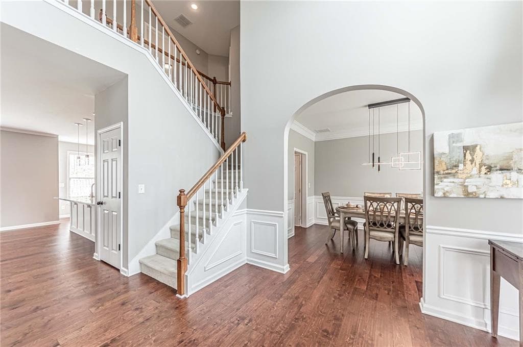 4 bedroom, 3 bathroom, 2,602 sq ft single family residence for sale at 6312 Mountain Ridge Circle, Sugar Hill, GA 30518 — photo 7