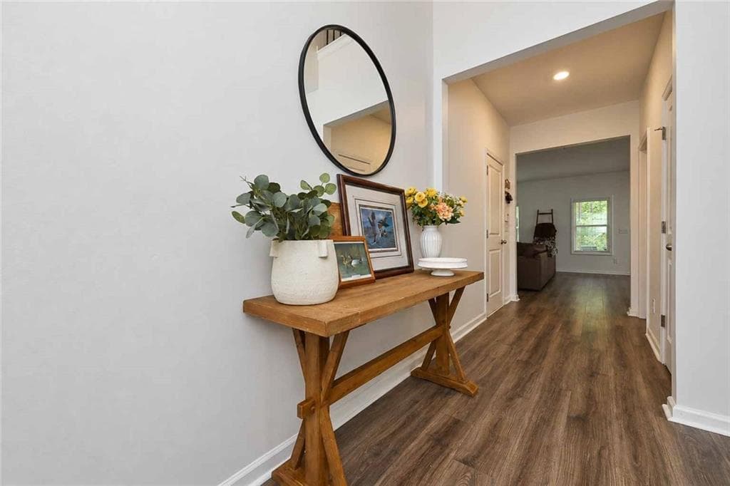 4 bedroom, 3 bathroom, 2,637 sq ft single family residence for sale at 124 Turkey Creek Trail, Carrollton, GA 30117 — photo 3