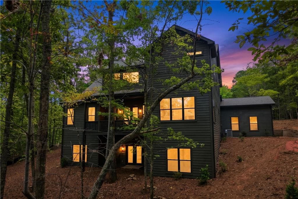 4 bedroom, 4 bathroom, 4,242 sq ft single family residence for sale at 66 Meadow Brook Ridge, Jasper, GA 30143 — photo 2