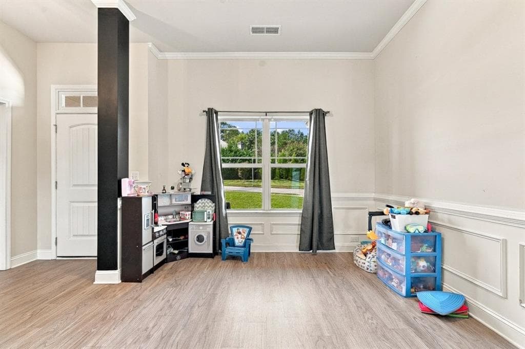 4 bedroom, 2 bathroom, 2,115 sq ft single family residence for sale at 296 N Brooks Village Drive, Pendergrass, GA 30567 — photo 7