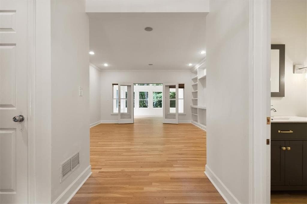 4 bedroom, 4 bathroom, 3,351 sq ft single family residence for sale at 2190 Stephen Long Drive, Atlanta, GA 30305 — photo 6