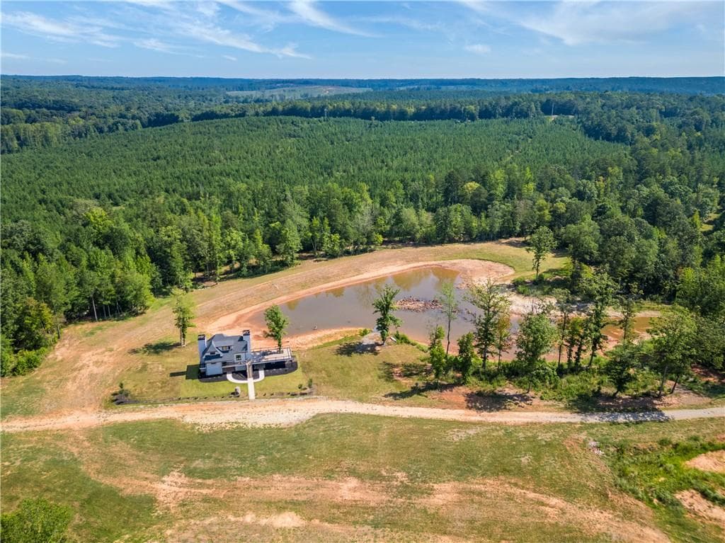 13 bedroom, 2 bathroom single family residence for sale at 692 Hutchins Wolfskin Road, Stephens, GA 30667 — photo 3