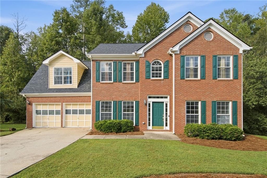 4 bedroom, 3 bathroom, 2,208 sq ft single family residence for sale at 2095 Enon Mill Drive, Atlanta, GA 30331