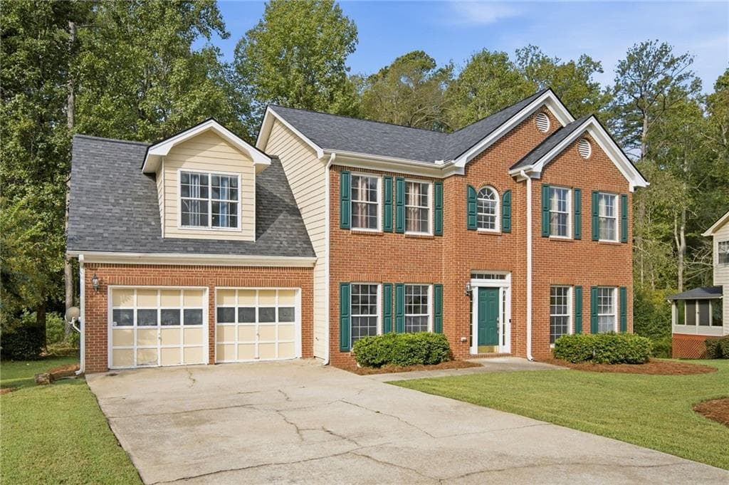 4 bedroom, 3 bathroom, 2,208 sq ft single family residence for sale at 2095 Enon Mill Drive, Atlanta, GA 30331 — photo 2