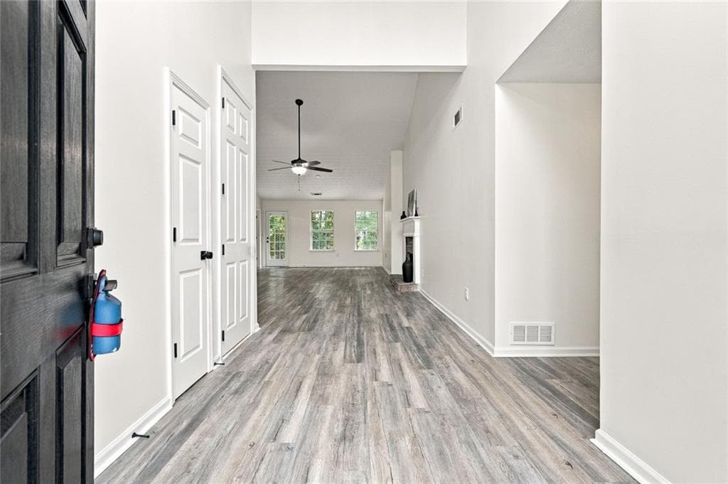 4 bedroom, 2 bathroom, 2,408 sq ft single family residence for sale at 3590 Hamilton Creek Trail, Buford, GA 30519 — photo 4