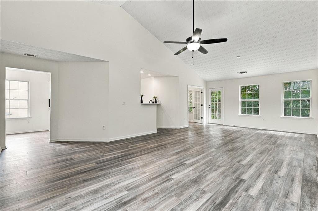 4 bedroom, 2 bathroom, 2,408 sq ft single family residence for sale at 3590 Hamilton Creek Trail, Buford, GA 30519 — photo 10