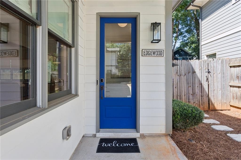 4 bedroom, 3 bathroom, 2,311 sq ft townhouse for sale at 198 Hutchinson Street B, Atlanta, GA 30307 — photo 3