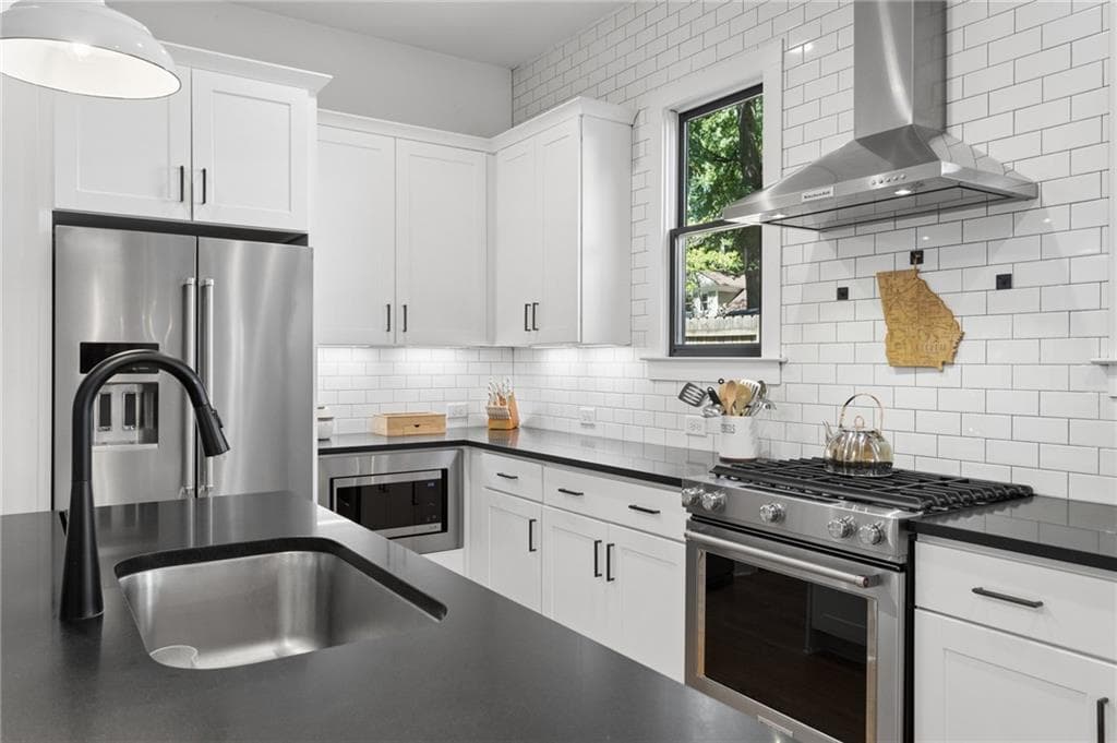 4 bedroom, 3 bathroom, 2,311 sq ft townhouse for sale at 198 Hutchinson Street B, Atlanta, GA 30307 — photo 10