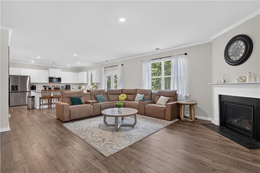 5 bedroom, 3 bathroom, 2,849 sq ft single family residence for sale at 525 Sweet Bay Lane, Dallas, GA 30132 — photo 9