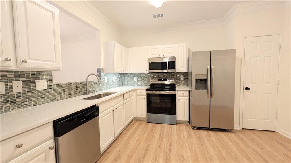 3 bedroom, 3 bathroom, 1,768 sq ft townhouse for rent at 521 Windstone Trail, Alpharetta, GA 30004 for $2,495 a month — photo 7