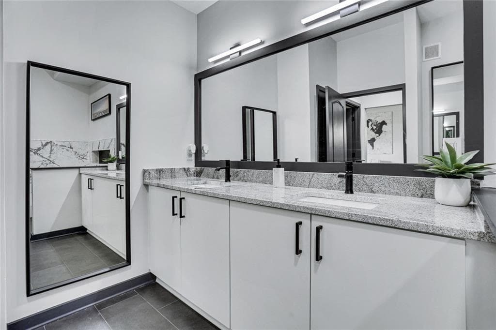 1 bedroom, 1 bathroom, 868 sq ft condominium for sale at 390 17th Street 6006, Atlanta, GA 30363 — photo 9