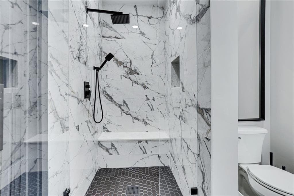 1 bedroom, 1 bathroom, 868 sq ft condominium for sale at 390 17th Street 6006, Atlanta, GA 30363 — photo 10