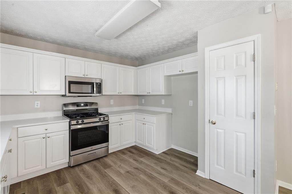 4 bedroom, 2 bathroom, 1,947 sq ft single family residence for sale at 24 Garner Farm Drive, Dallas, GA 30157 — photo 5