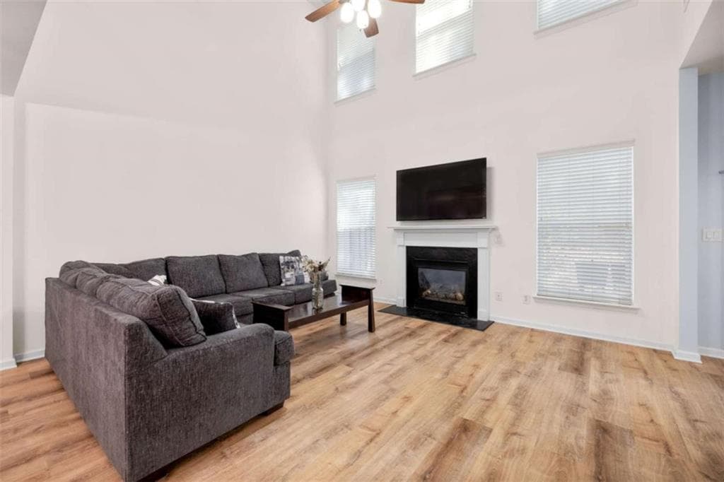 3 bedroom, 3 bathroom, 1,852 sq ft single family residence for sale at 408 Mountain View Lane, Woodstock, GA 30188 — photo 8